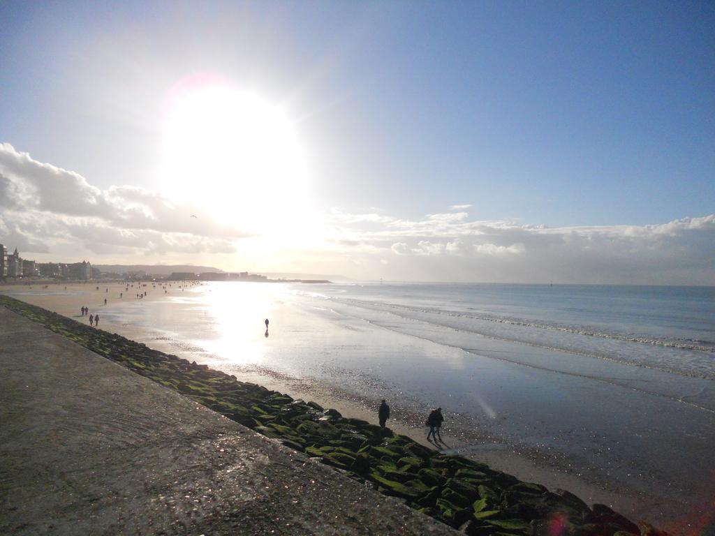 Chambre Le Nid Du Phare Avec Jacuzzi Honfleur Ruang foto